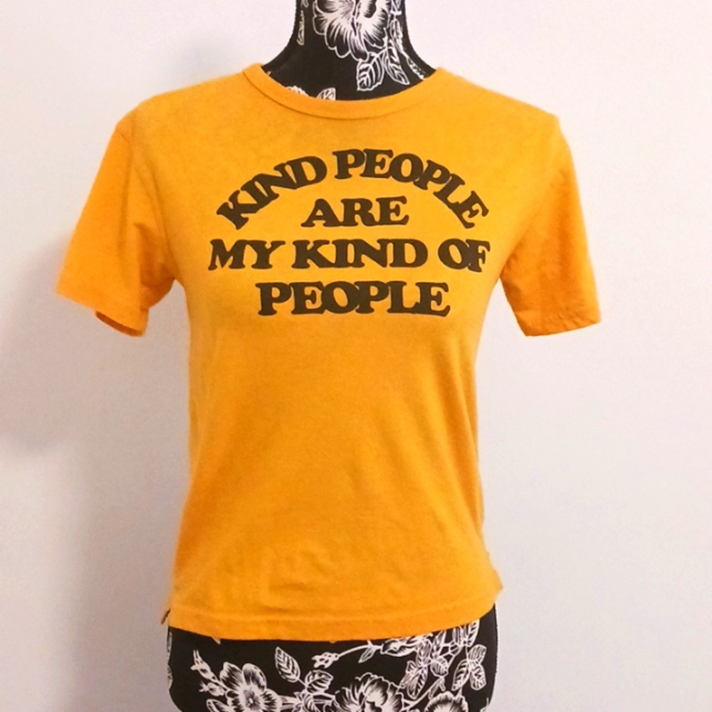 Short sleeve T